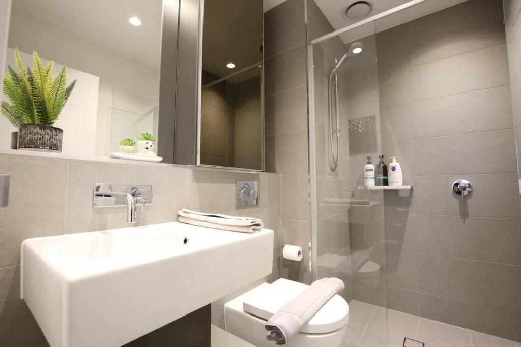Luxury 2Bedroom2Bathroom Apartment At Mel Cbd Melbourne Exterior foto